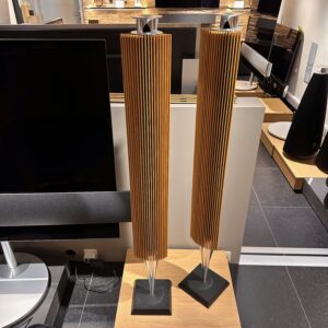 Beolab 18 Alu/Silver met Oak covers in nieuwstaat !