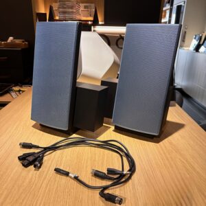 Beolab 2500 MK2 with light blue alu covers in very nice condition